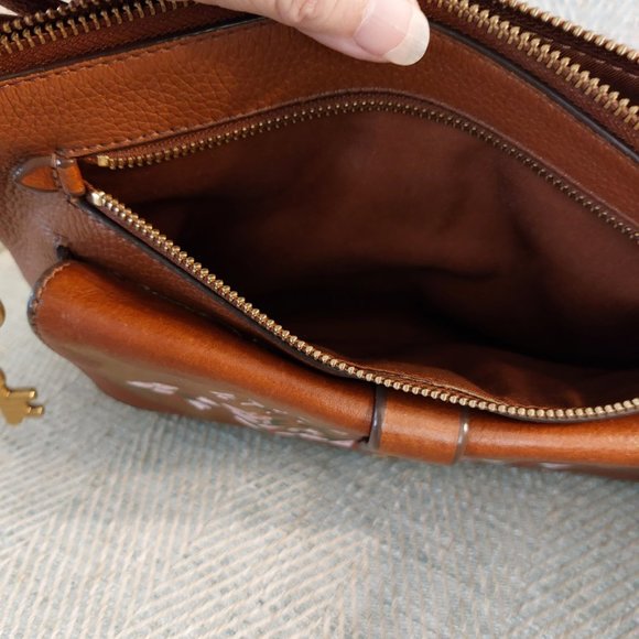 Leather Painted Fossil Purse - Picture 7 of 13